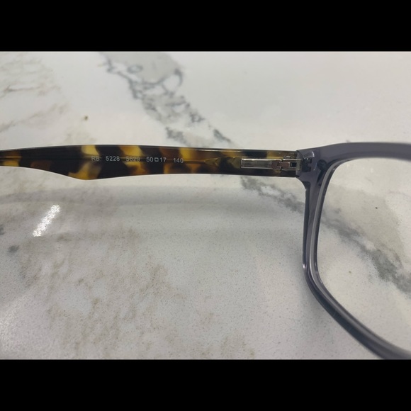 RayBan RB 5228 Eyeglass Frames. Great condition - Picture 8 of 12